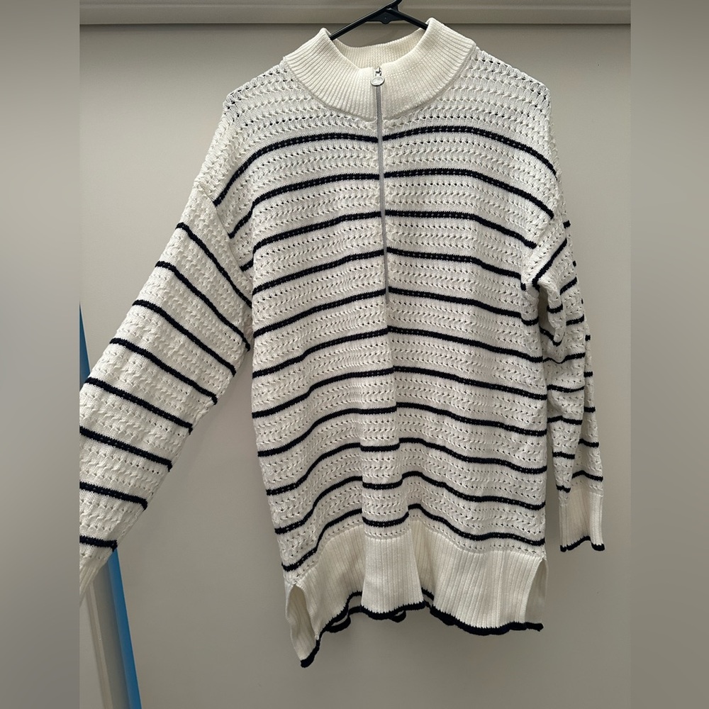 Seraphine Maternity sweater. Worn and washed twice. White & Navy, size M.